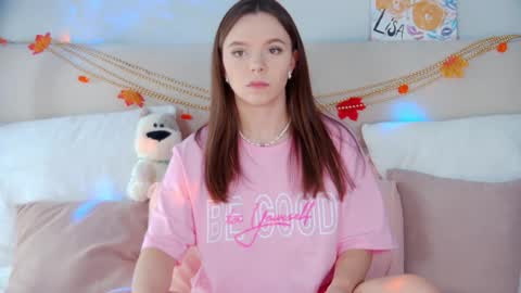 Snapshot of elisabethdavis chatting on December 4, 3:21 pm ElisabethDavis online show from December 4, 3:21 pm