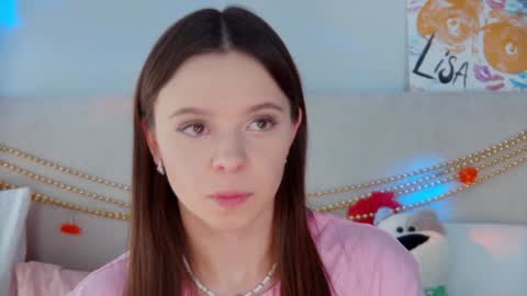 Snapshot of elisabethdavis chatting on December 6, 8:07 pm ElisabethDavis online show from December 6, 8:07 pm