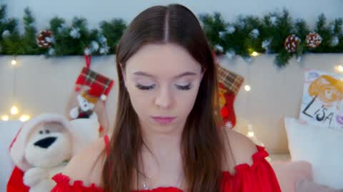 Snapshot of elisabethdavis chatting on December 18, 3:11 pm ElisabethDavis online show from December 18, 3:11 pm