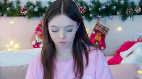 Snapshot of elisabethdavis chatting on January 10, 6:17 pm ElisabethDavis online show from January 10, 6:17 pm