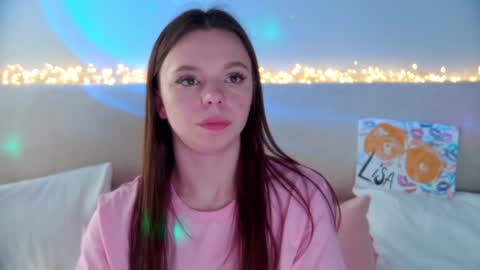 Snapshot of elisabethdavis chatting on January 19, 10:39 pm ElisabethDavis online show from January 19, 10:39 pm