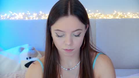 Snapshot of elisabethdavis chatting on January 26, 3:47 pm ElisabethDavis online show from January 26, 3:47 pm