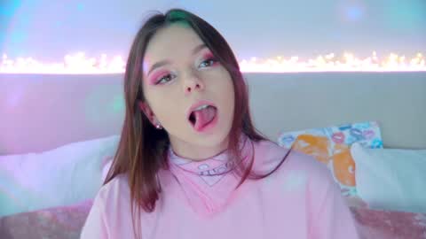 Snapshot of elisabethdavis chatting on January 30, 3:19 pm ElisabethDavis online show from January 30, 3:19 pm