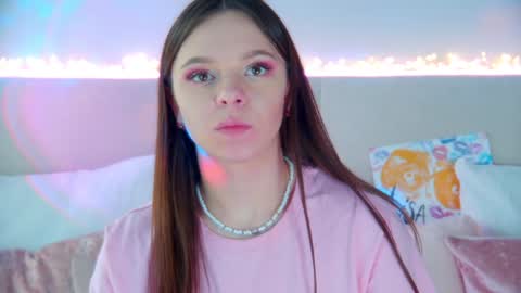 Snapshot of elisabethdavis chatting on January 30, 9:25 pm ElisabethDavis online show from January 30, 9:25 pm