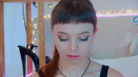 Snapshot of elisabethdavis chatting on September 15, 5:13 pm ElisabethDavis online show from September 15, 5:13 pm