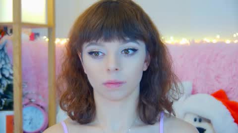 Snapshot of elisabethdavis chatting on December 1, 3:39 pm ElisabethDavis online show from December 1, 3:39 pm