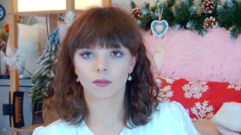 Snapshot of elisabethdavis chatting on January 5, 6:00 pm ElisabethDavis online show from January 5, 6:00 pm