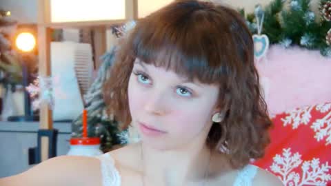 Snapshot of elisabethdavis chatting on January 18, 3:05 pm ElisabethDavis online show from January 18, 3:05 pm