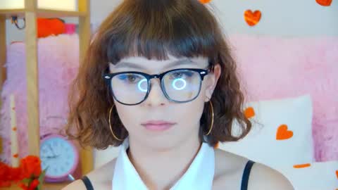 Snapshot of elisabethdavis chatting on February 2, 5:55 pm ElisabethDavis online show from February 2, 5:55 pm