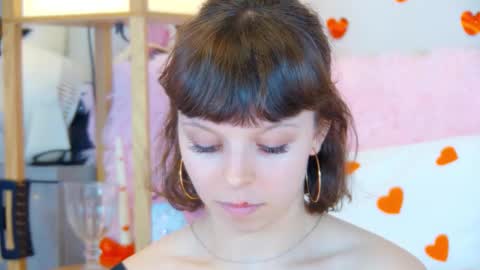 Snapshot of elisabethdavis chatting on February 13, 3:19 pm ElisabethDavis online show from February 13, 3:19 pm