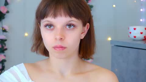 ElisabethDavis online show from April 30, 5:08 pm