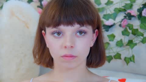 ElisabethDavis online show from May 8, 4:56 pm