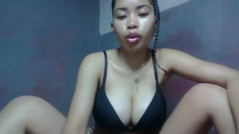 elisabethee online show from July 5, 11:23 pm