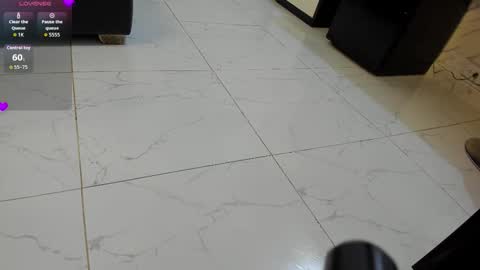 Snapshot of elisabethmassey chatting on October 13, 1:00 pm Liss online show from October 13, 1:00 pm