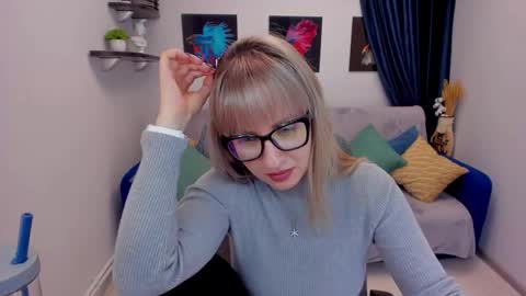 Elisabeth online show from January 17, 4:47 pm