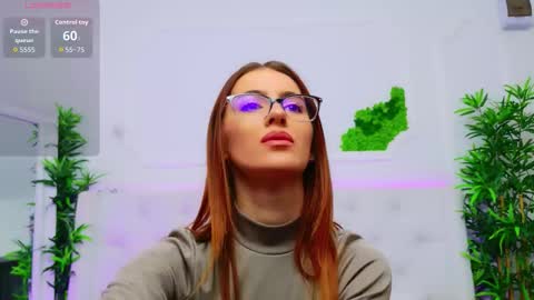 ElisaCharm online show from November 18, 3:45 am