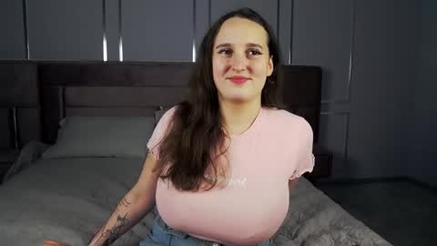 Elison online show from December 5, 1:17 pm