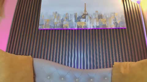 Elisa Sue online show from July 1, 3:52 am