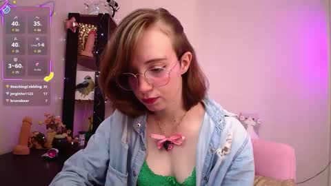 elise_nyx online show from March 14, 2:22 pm