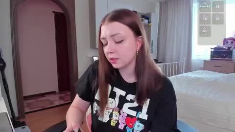 Elise    online show from March 3, 10:17 am