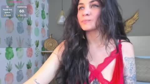 E L I S S A online show from January 14, 7:11 pm
