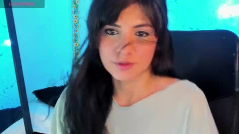 E L I S S A online show from June 16, 1:08 am