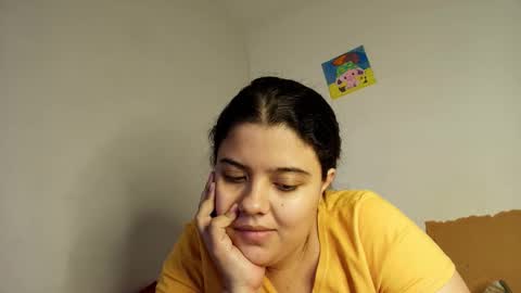 Snapshot of elisuarez_ chatting on January 15, 7:13 am Eliss online show from January 15, 7:13 am