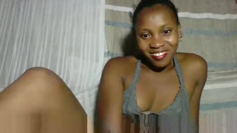 elita12010 online show from May 6, 11:26 am