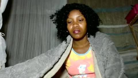elita12010 online show from June 20, 9:28 pm