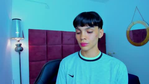 Valentino Konny y Jhon online show from April 7, 10:09 pm