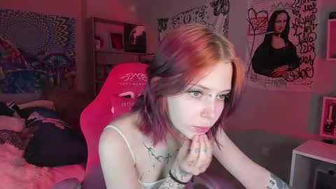 Elizabeth online show from February 10, 3:42 pm