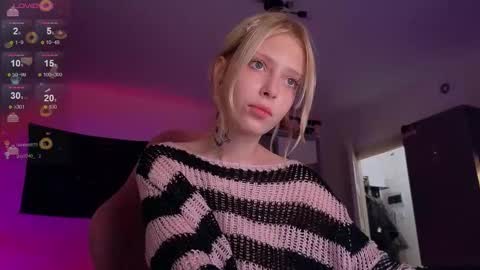 Elizabeth online show from October 14, 8:42 pm