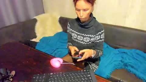 Elizabethangel online show from July 21, 8:33 pm