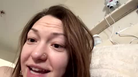 Snapshot of elizabeth77769 chatting on January 18, 5:06 pm elizabeth77769 online show from January 18, 5:06 pm