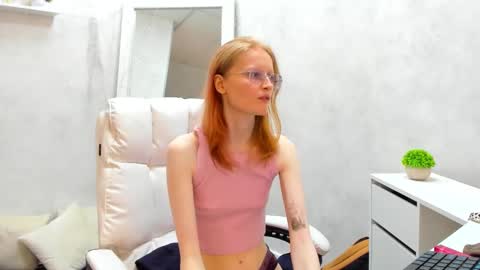 Elizabeth online show from March 1, 6:57 am