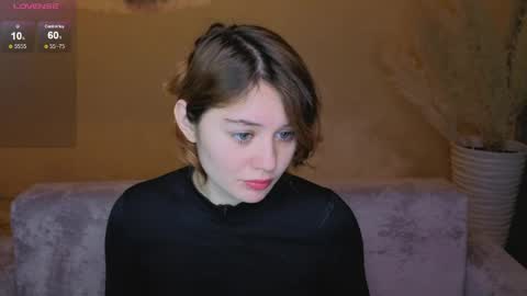 Elizabeth online show from May 21, 1:34 am