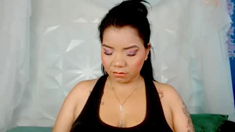 Elizabeth  online show from May 7, 12:32 pm