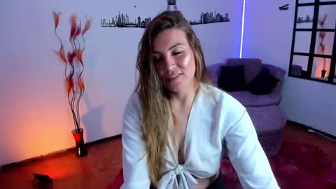 Elizabeth online show from September 9, 1:27 am