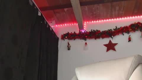 Lizzy online show from November 24, 7:02 pm