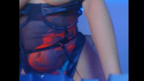 Lizzy online show from February 10, 1:32 am