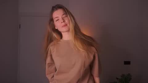 Elizabeth online show from September 20, 5:58 pm