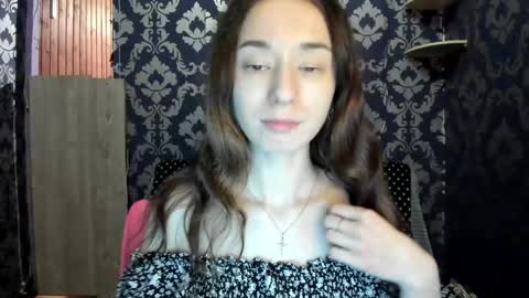 Snapshot of elizabethrice chatting on December 22, 1:01 am elizabethrice online show from December 22, 1:01 am