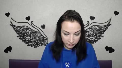 Snapshot of elizabethsho chatting on February 25, 6:06 pm ElizabethSho online show from February 25, 6:06 pm