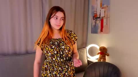 Elizabeth online show from May 11, 10:21 am