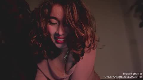 Snapshot of elizabethz chatting on February 28, 1:06 am Tuli online show from February 28, 1:06 am