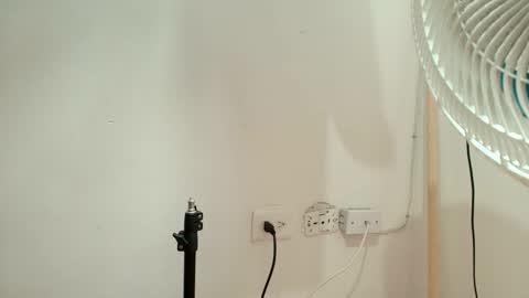 Snapshot of elizabetth_roman chatting on February 15, 9:44 pm elizabetth_roman online show from February 15, 9:44 pm