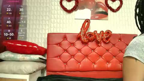 Snapshot of elizabetth_roman chatting on March 15, 8:37 pm elizabetth_roman online show from March 15, 8:37 pm