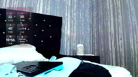 Snapshot of elizabetth_roman chatting on March 21, 2:49 am elizabetth_roman online show from March 21, 2:49 am