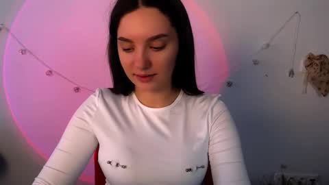 elizsun online show from February 19, 8:54 am