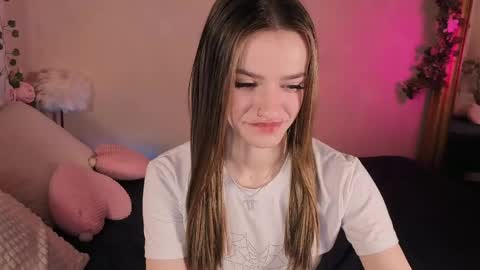 elizzza_ online show from April 29, 5:33 am